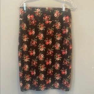 Black straight skirt with floral detail